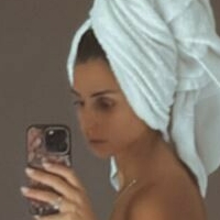 Zeina Nue