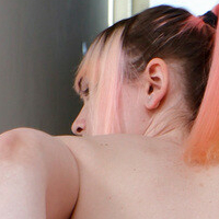 Zoey T Nue
