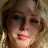Zofia Kirova Nue